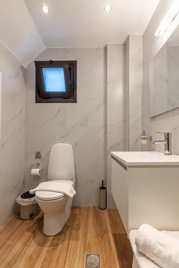 Image No.12-3 Bed House for sale