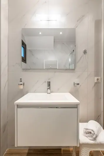 Image No.13-3 Bed House for sale