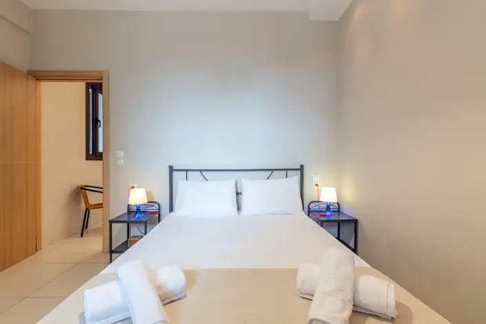 Image No.14-3 Bed House for sale