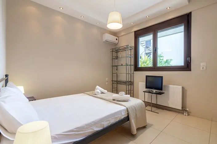 Image No.7-3 Bed House for sale