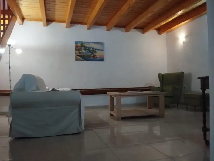 Image No.14-1 Bed House for sale