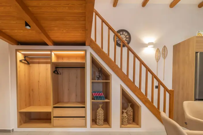 Image No.9-3 Bed House for sale