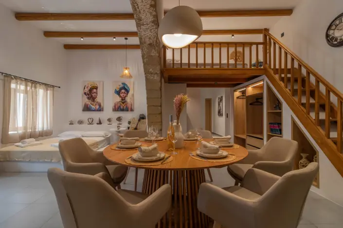 Image No.17-3 Bed House for sale