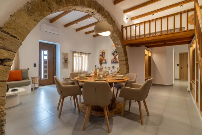 Image No.18-3 Bed House for sale