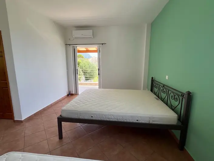 Image No.8-2 Bed House/Villa for sale