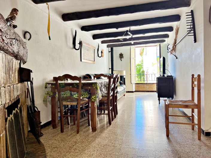 Image No.3-5 Bed Property for sale