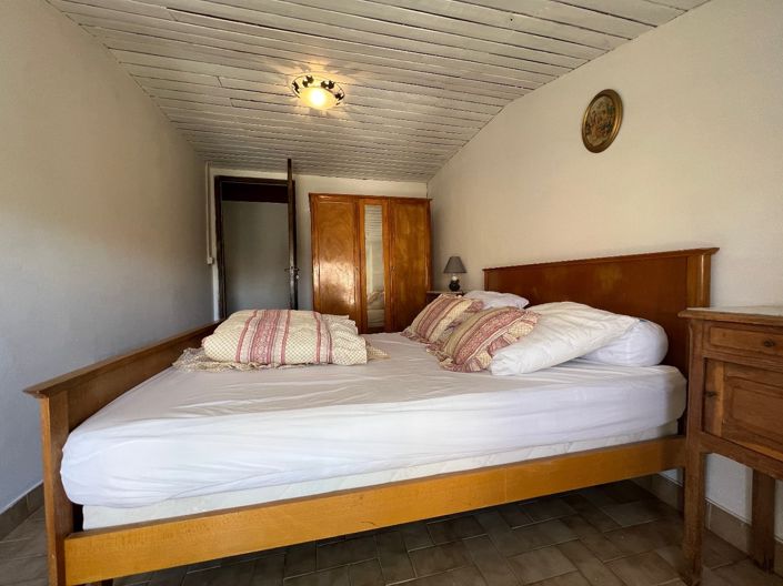 Image No.4-5 Bed Property for sale