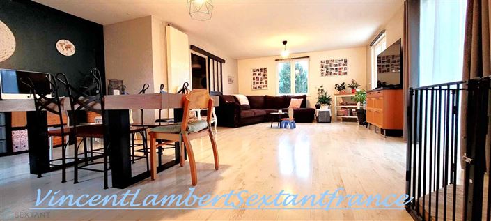 Image No.4-6 Bed Property for sale