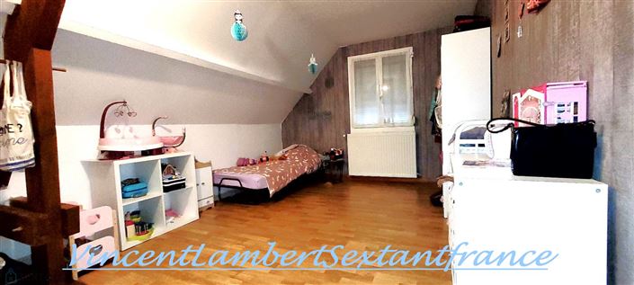 Image No.14-6 Bed Property for sale