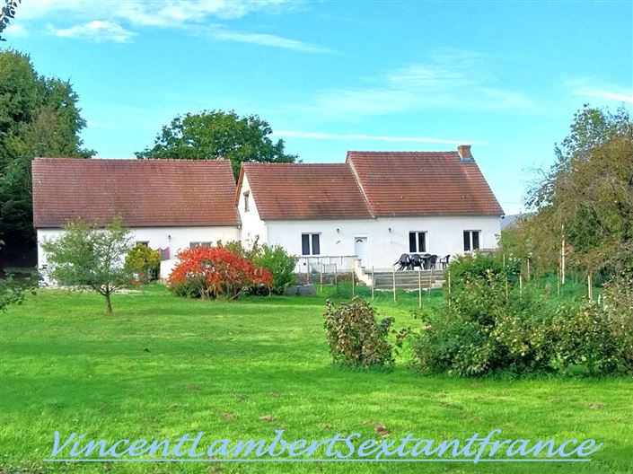 Image No.1-6 Bed Property for sale