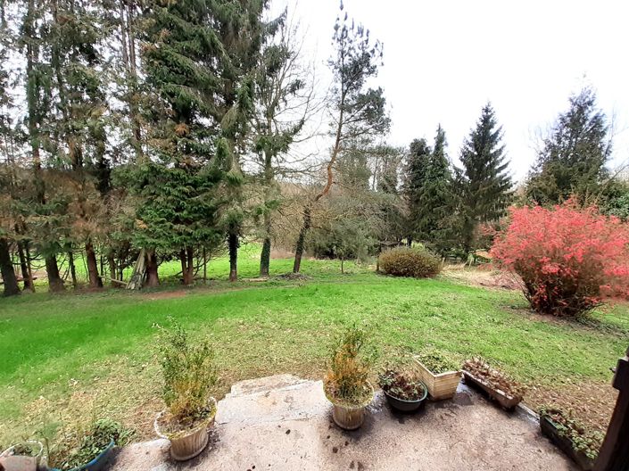 Image No.3-3 Bed Property for sale