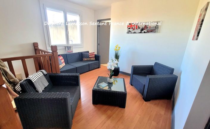 Image No.11-7 Bed House for sale