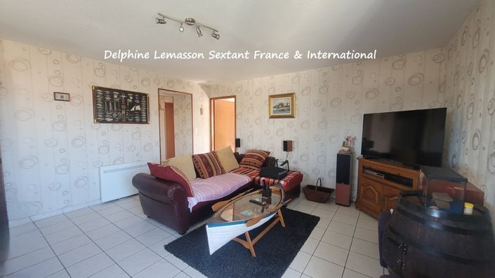 Image No.15-7 Bed House for sale