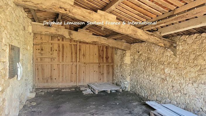 Image No.4-7 Bed House for sale