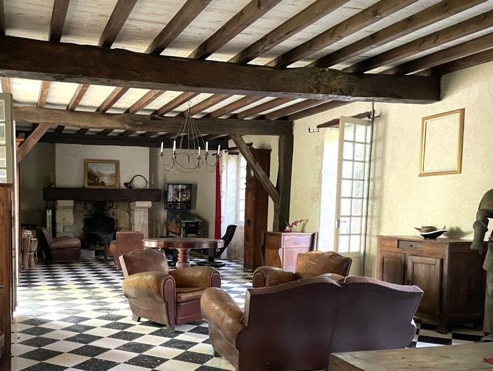 Image No.3-5 Bed Property for sale