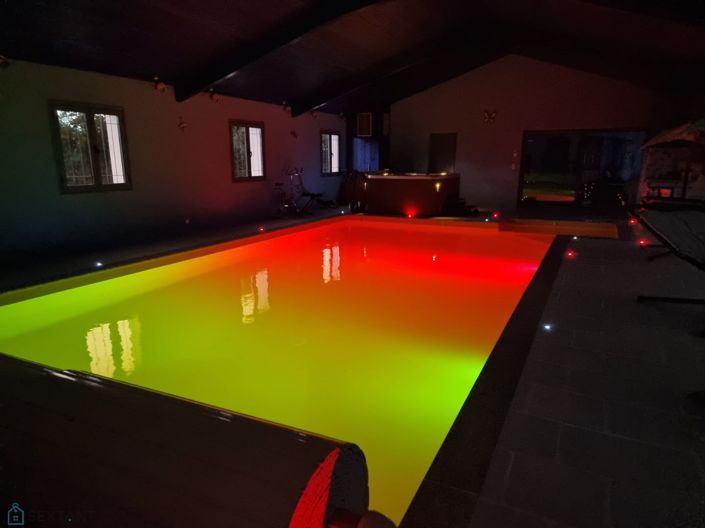 Image No.15-6 Bed Property for sale