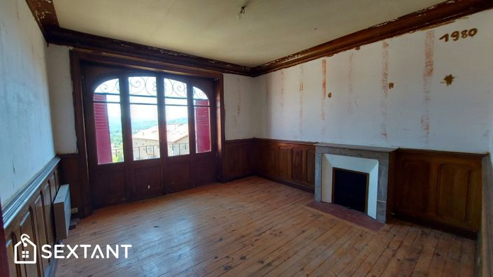 Image No.8-5 Bed Property for sale