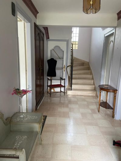 Image No.22-5 Bed Property for sale