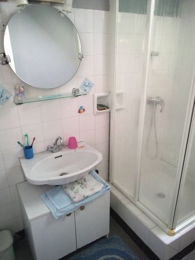 Image No.25-5 Bed Property for sale