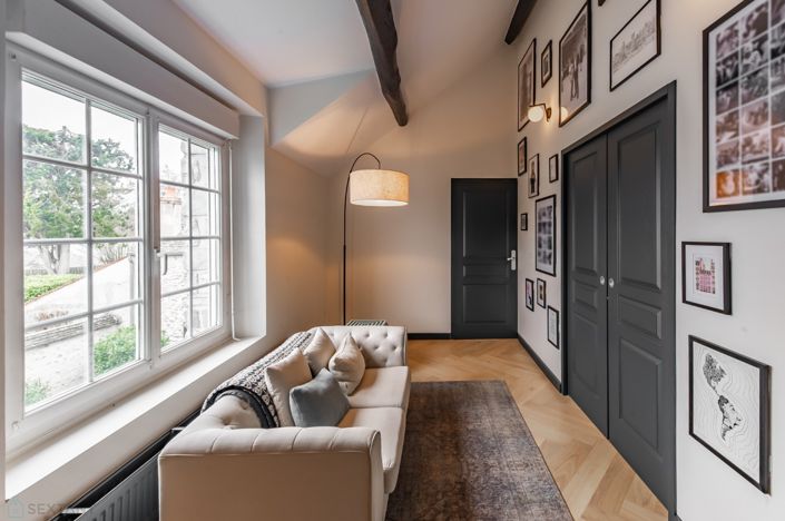 Image No.13-6 Bed Property for sale