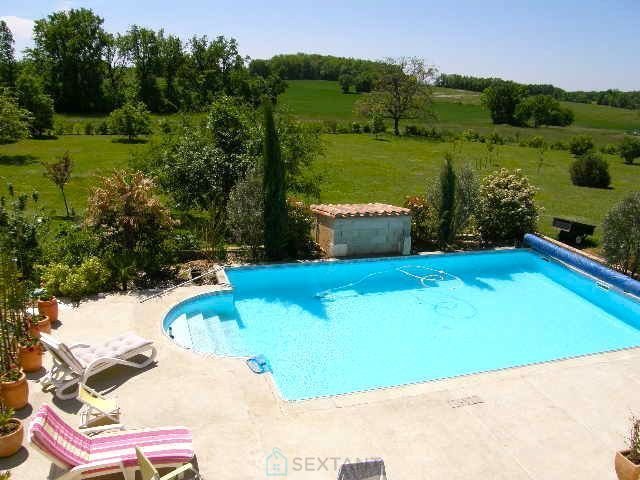 Image No.6-4 Bed Property for sale