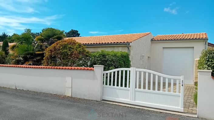 Image No.1-3 Bed Property for sale