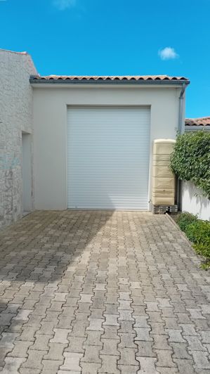 Image No.4-3 Bed Property for sale