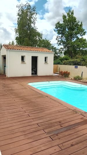 Image No.7-5 Bed Villa for sale