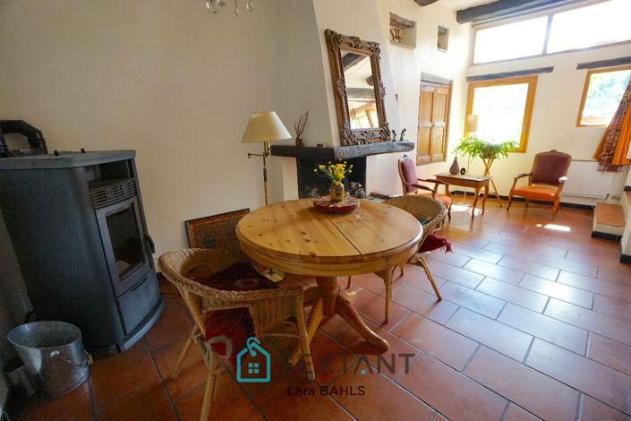 Image No.5-3 Bed Property for sale