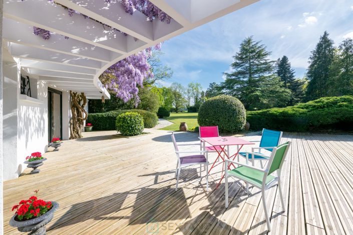 Image No.3-4 Bed Property for sale