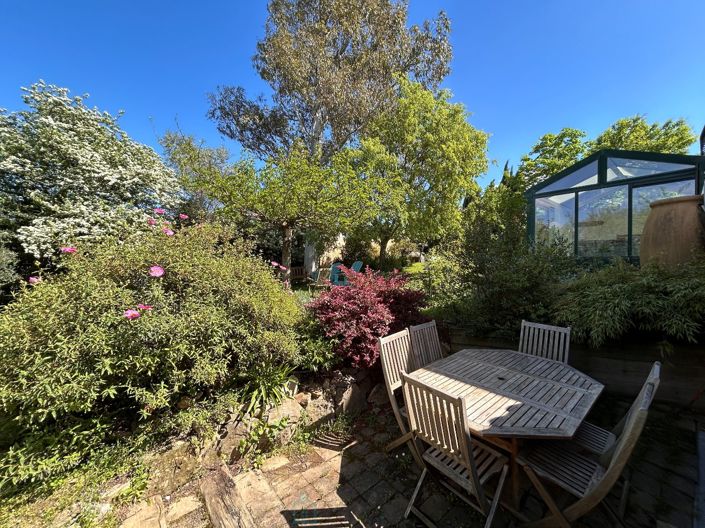 Image No.3-5 Bed Property for sale