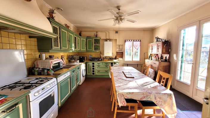 Image No.8-3 Bed House for sale