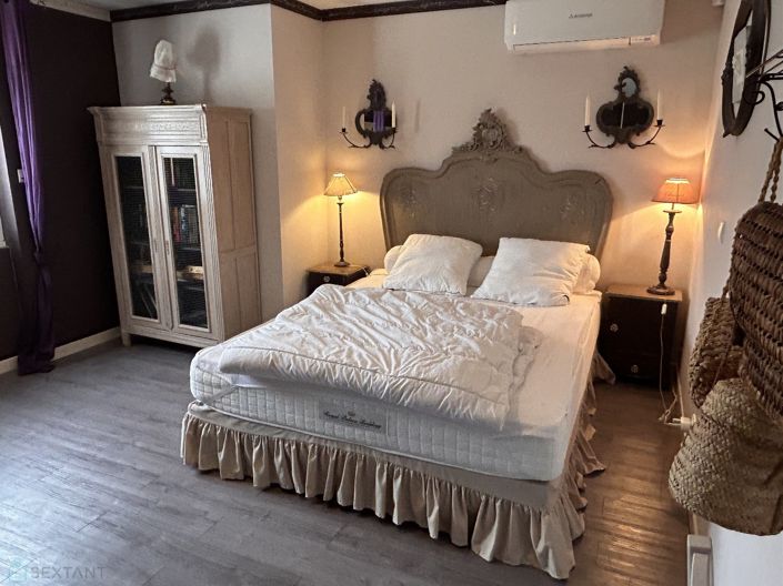 Image No.13-9 Bed Villa for sale