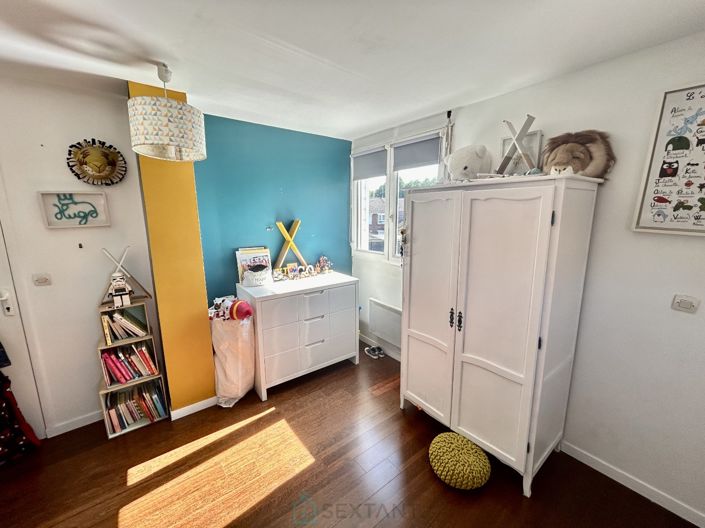 Image No.10-4 Bed Property for sale