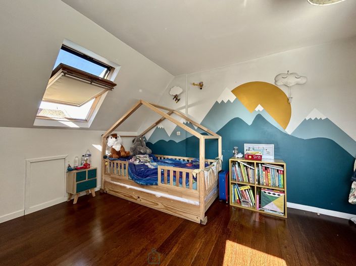 Image No.9-4 Bed Property for sale