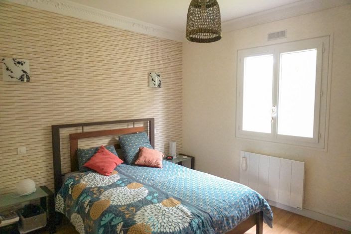 Image No.12-3 Bed House for sale