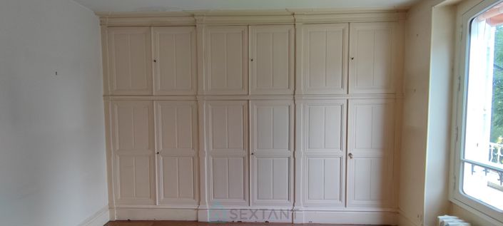 Image No.9-4 Bed Property for sale