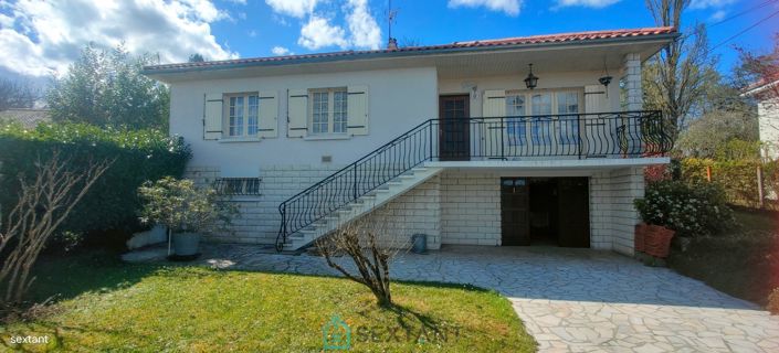 Image No.1-4 Bed House for sale
