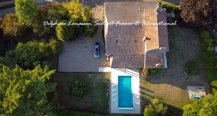 Image No.2-6 Bed Property for sale