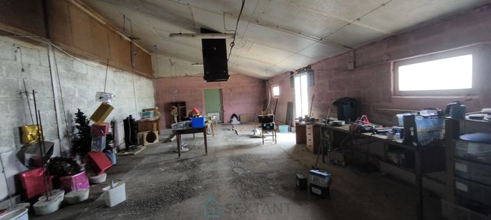 Image No.35-4 Bed Property for sale