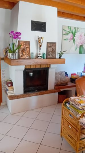 Image No.6-4 Bed Property for sale