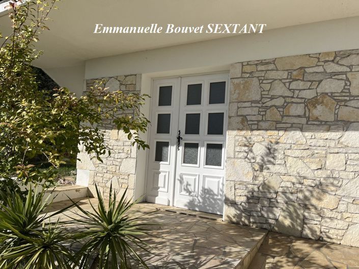 Image No.6-3 Bed Property for sale