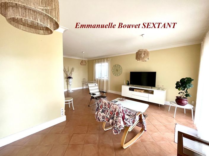 Image No.4-3 Bed Property for sale