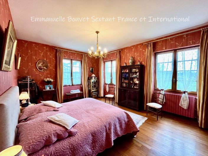 Image No.15-4 Bed House for sale