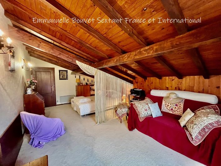 Image No.19-4 Bed House for sale