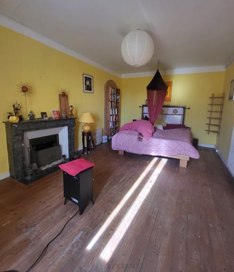 Image No.13-7 Bed House for sale