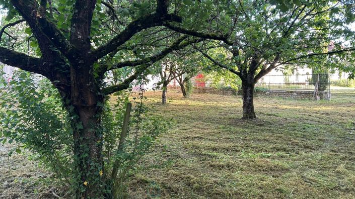 Image No.23-7 Bed House for sale