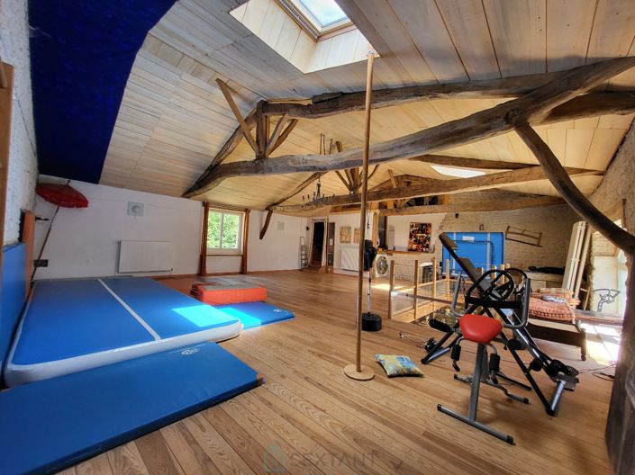 Image No.4-7 Bed House for sale