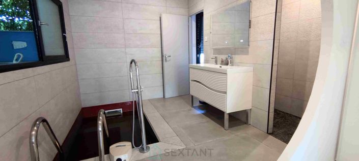 Image No.22-5 Bed Villa for sale