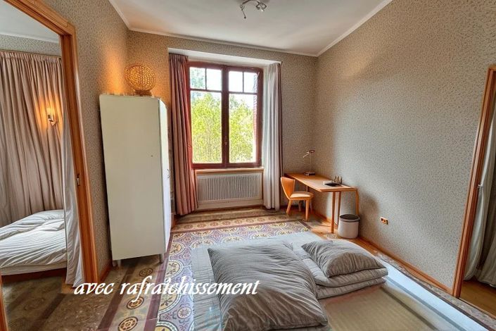 Image No.13-2 Bed Property for sale